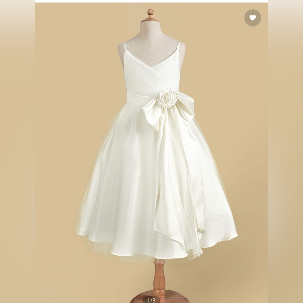 AZAZIE DITO FLOWER GIRL DRESS (Ivory)